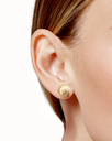 GM_EAR1209_M.webp