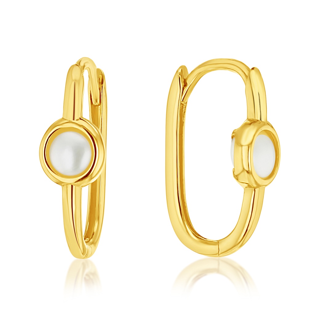 9Y ROUND FRESHWATER PEARL IN OVAL HUGGIE